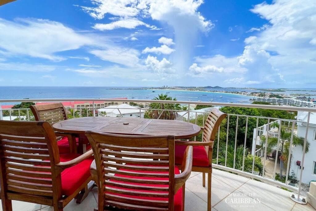 Hotels in Simpson Bay