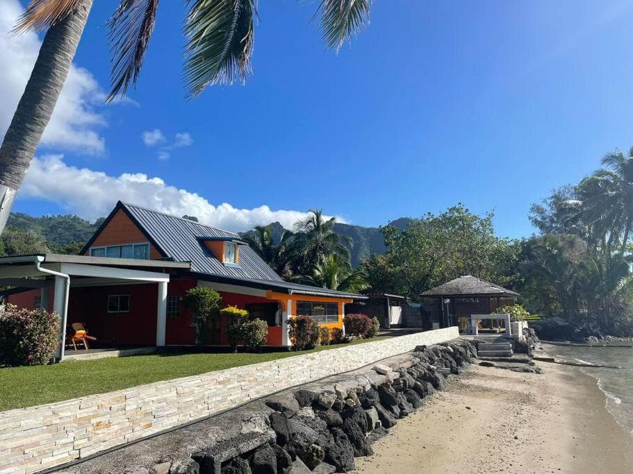 FARE AHIATA MOOREA