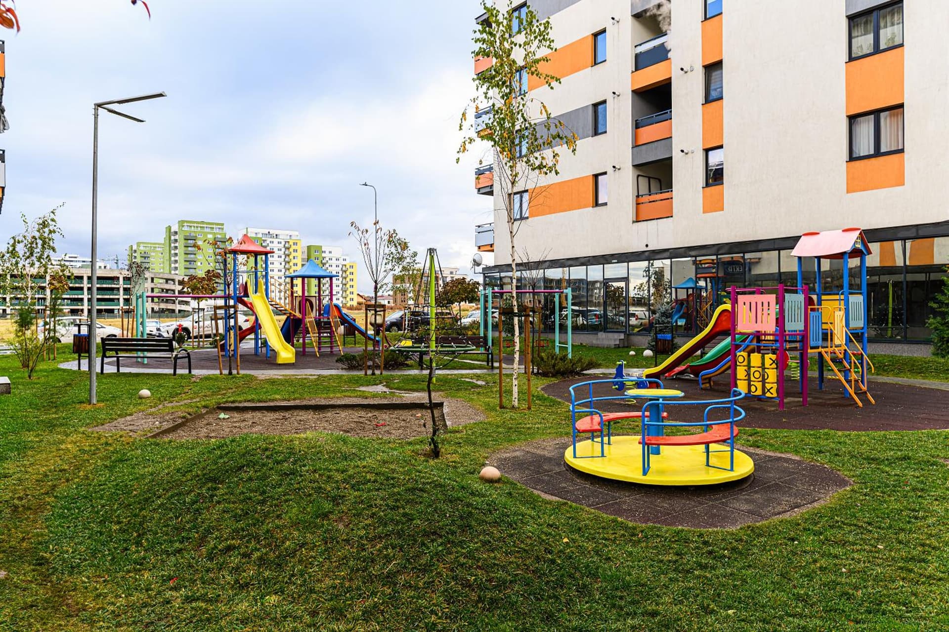 Grandis Coresi Mall Luxury Apartment