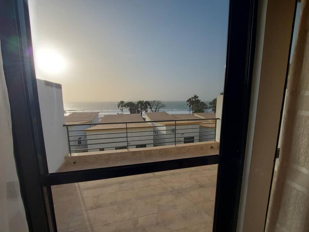 Lovely 2 bedroom beachfront rental unit