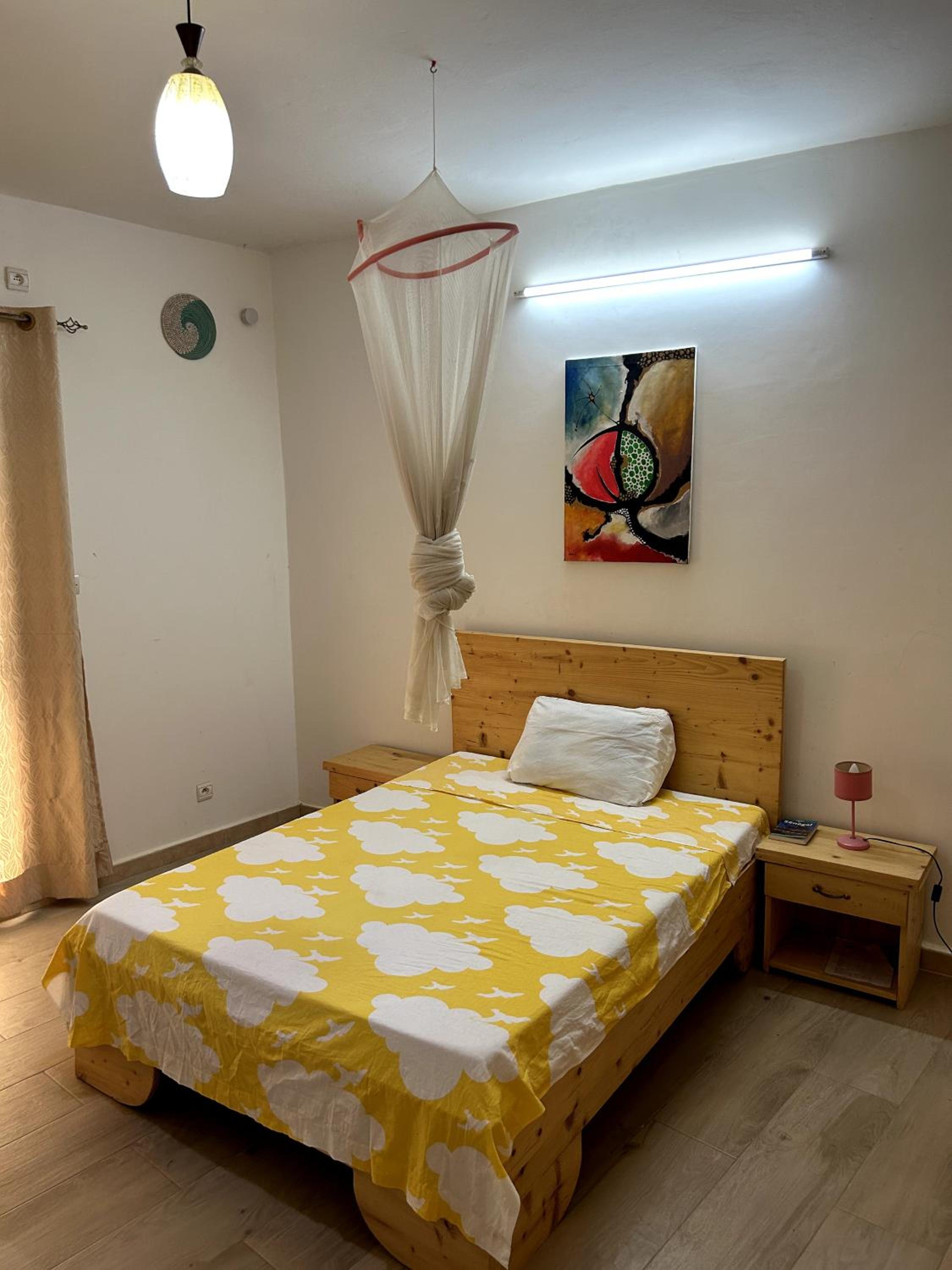 Chambre spacieuse climatisée - SDB extérieure privée & Cuisine équipée & Breakfast