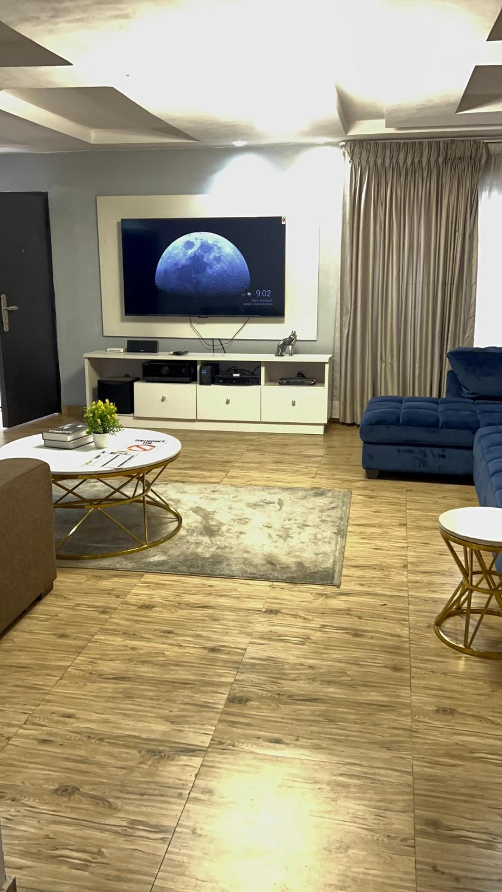 NV Apartments