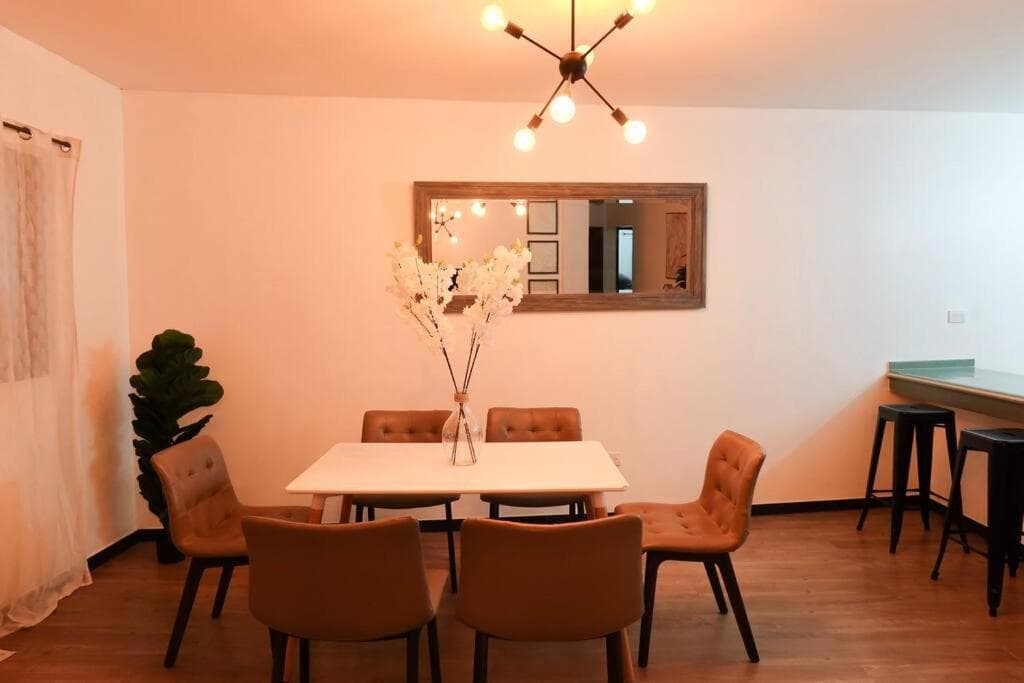Prime Location Stylish Apartment