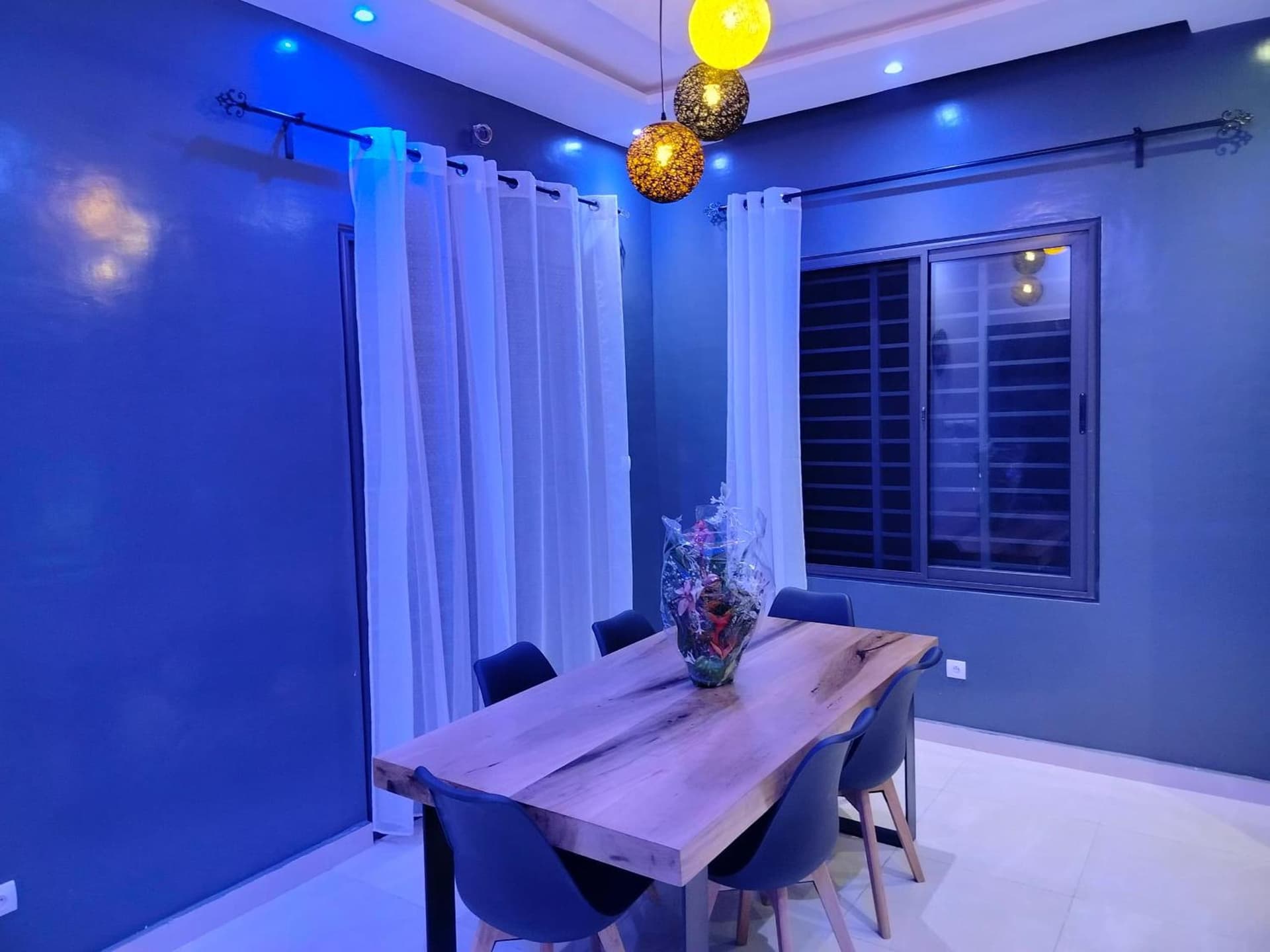 Chic Villa Womê