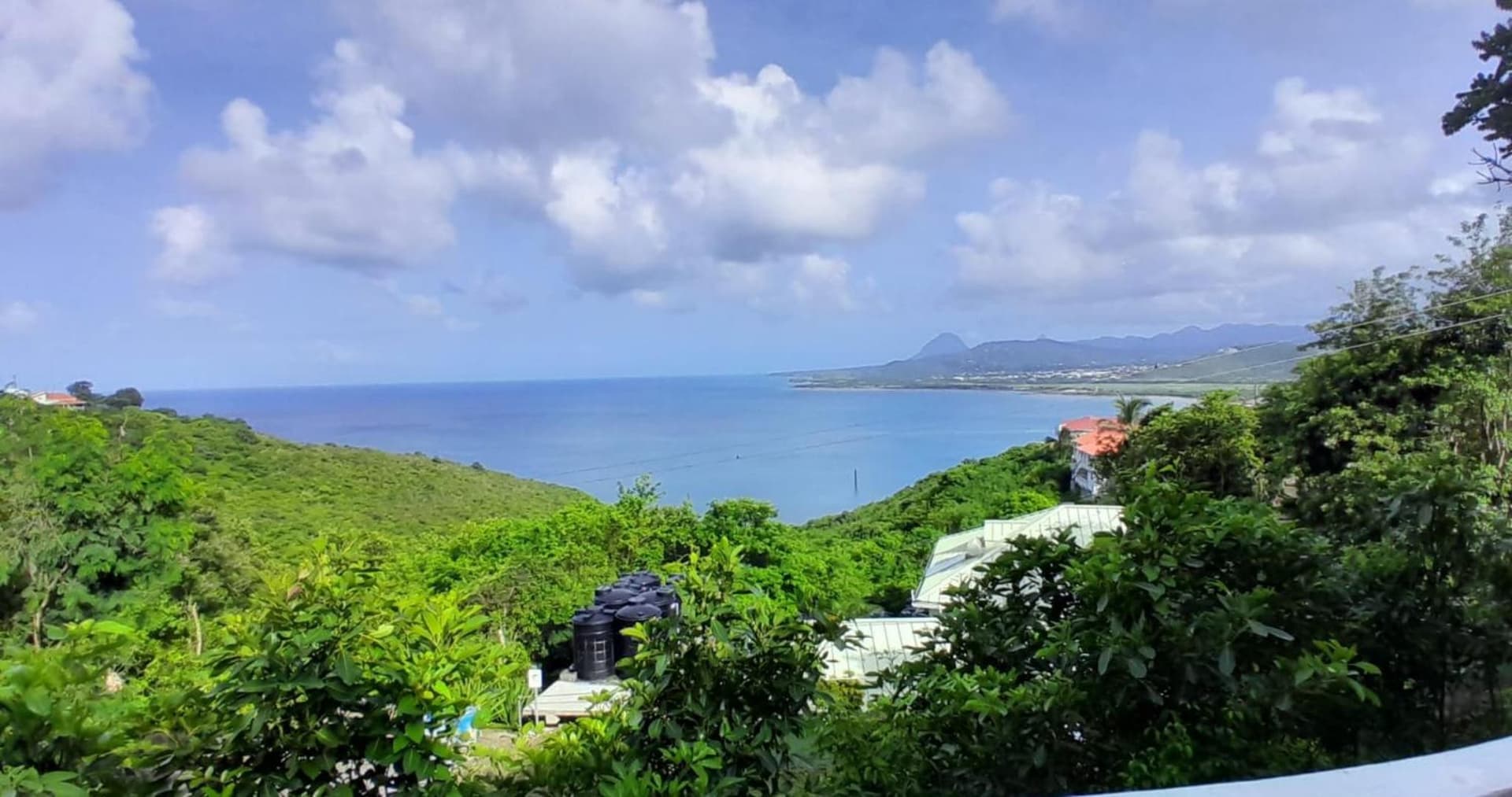Cozy Private Room Retreat AC, Near Airport, Beach and Dining a Quiet Escape