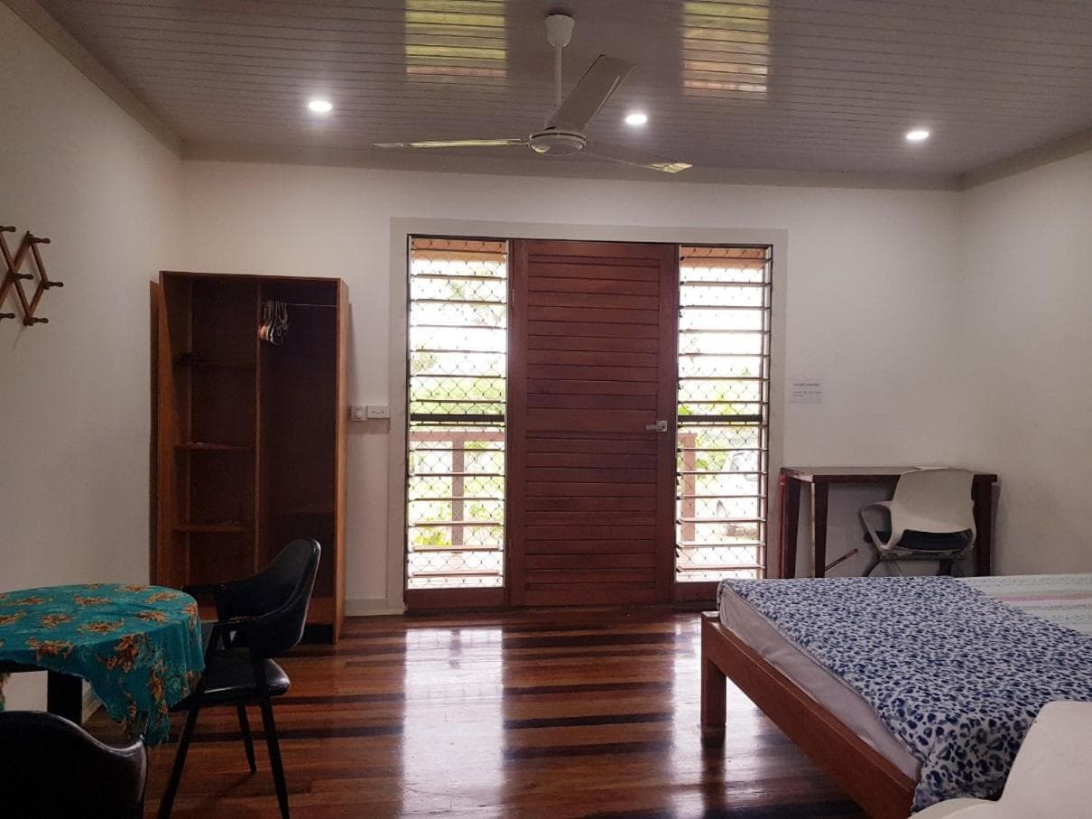Lodge Whispering Coral