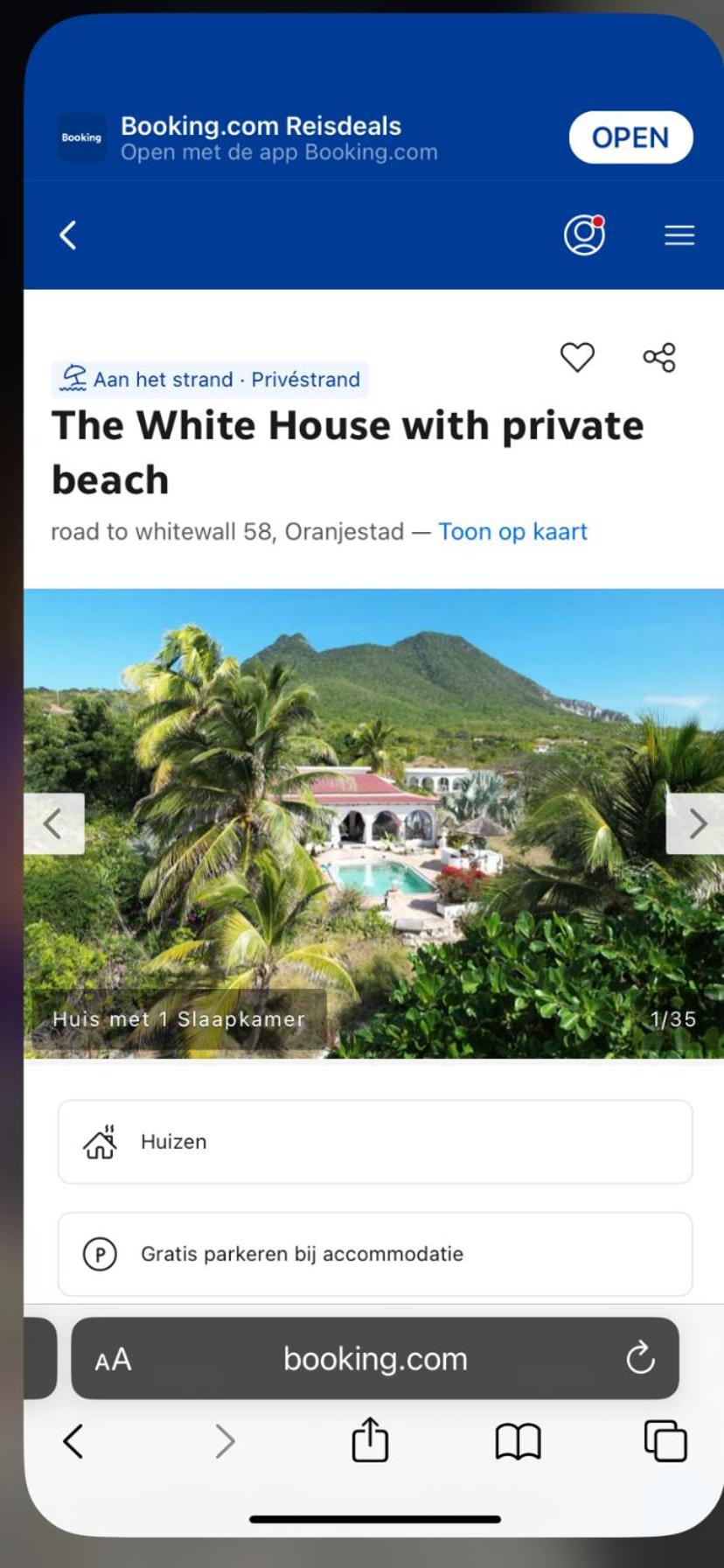The Beach House and 2 appartments for full or separate rental, all with a private beach