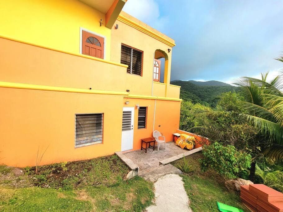 Seaview Guesthouse Apt #2