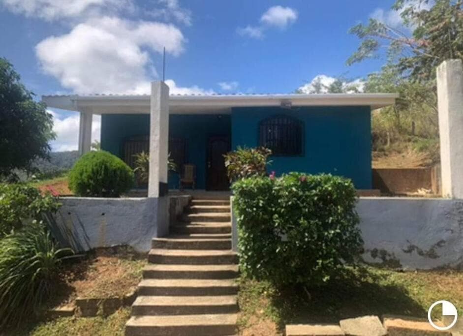 Cómoda casa a 10 minutos de SJDS