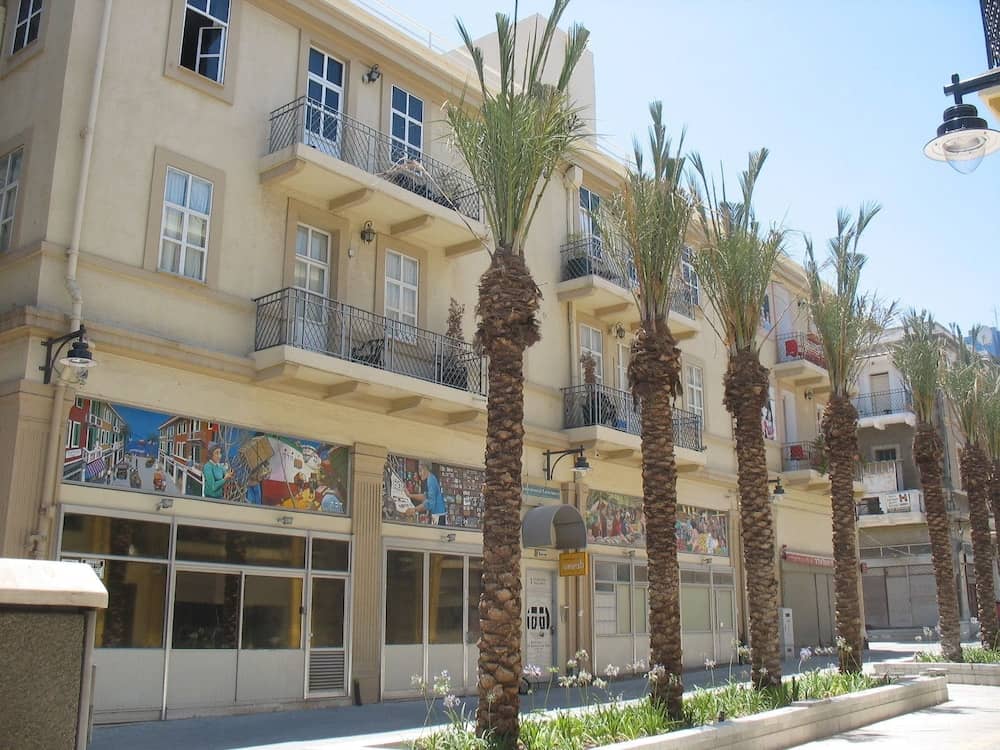 1926 Designed Apartments Hotel