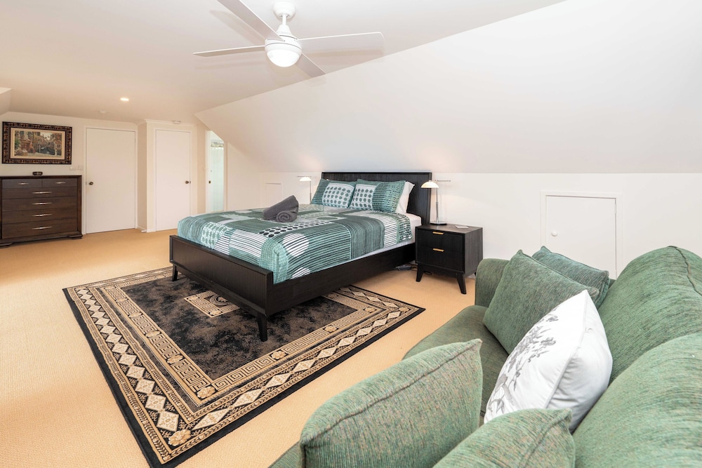 Hotels in Norfolk Island