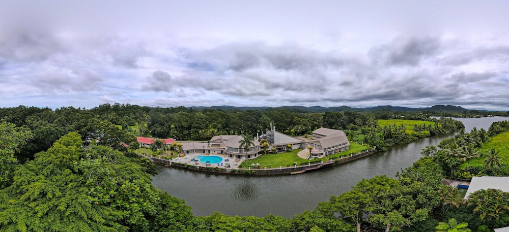 Hotels in Fiji
