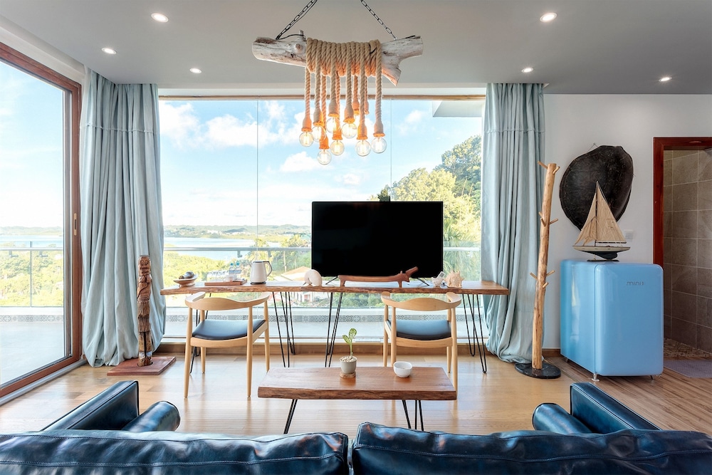 Beluu Sea View Resort