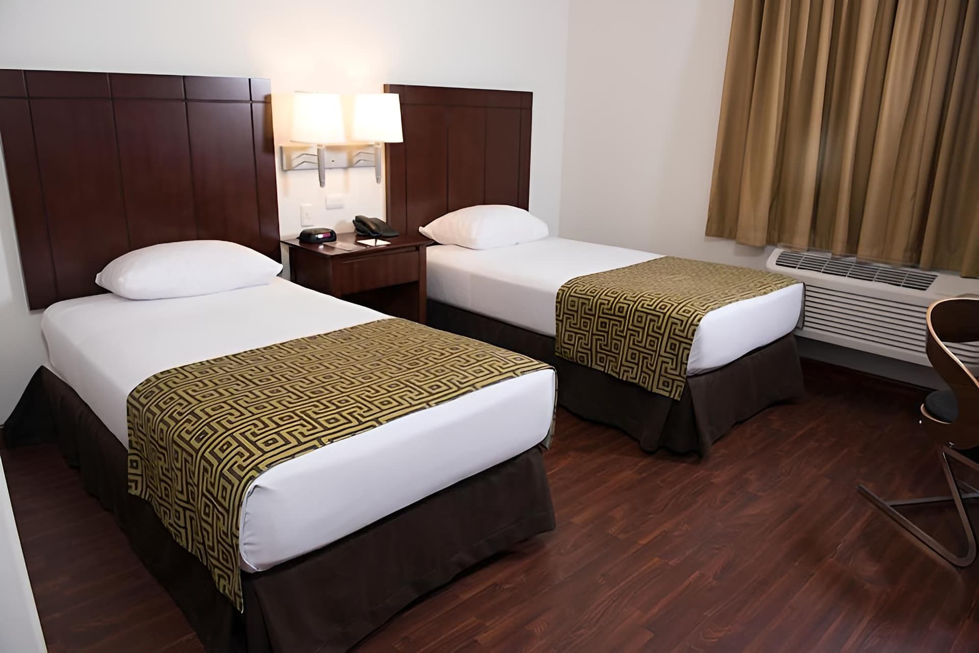 Hotel Guaparo Inn